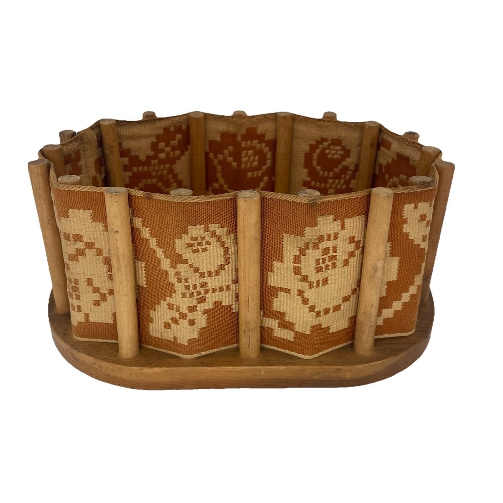Grannycore Hawaii Handmade Basket Napkin Sewing Fruit Doily burlap Wood Dowels